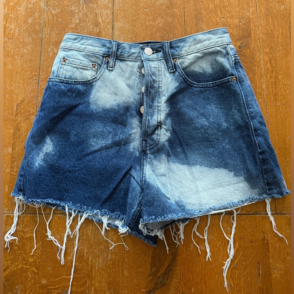 PacSun Ombre Ultra High-Rise Vintage Short